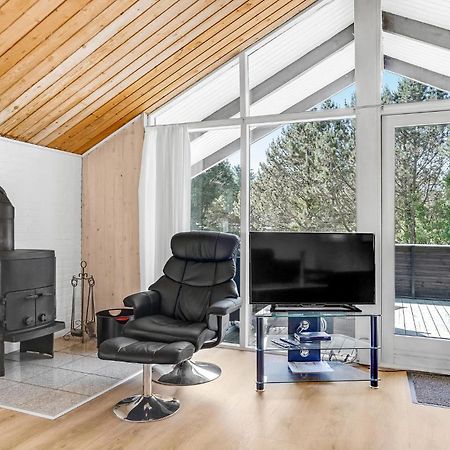 Amazing Home In Blavand With Wifi ภายนอก รูปภาพ
